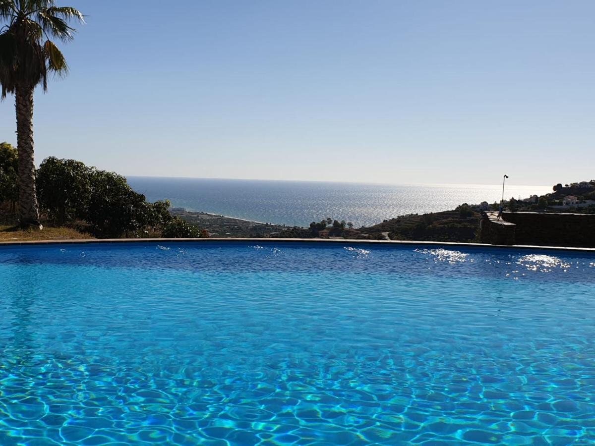 La Casa Del Burro Bed & Breakfast Nerja Eksteriør bilde